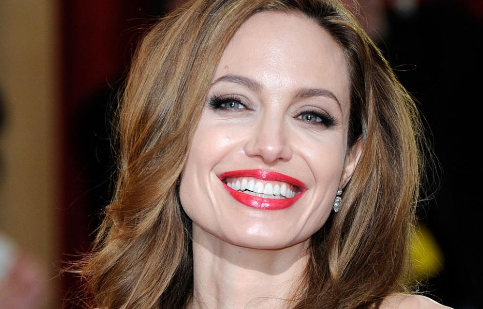 СНИМКА на Анджелина Джоли шокира света, какво се случва с актрисата?