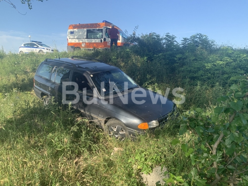 Кола падна от мост в Криводол, СНИМКИ показват ужаса