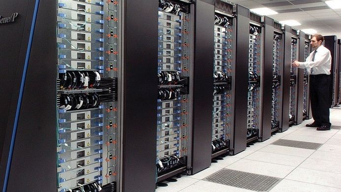 Най-мощният суперкомпютър в Европа бе пуснат в експлоатация