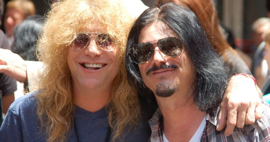 Барабанистът на Guns N' Roses пробвал самоубийство