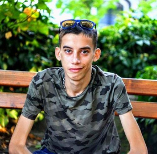 Почина 18-годишният Ванко, Бургас потъна в скръб
