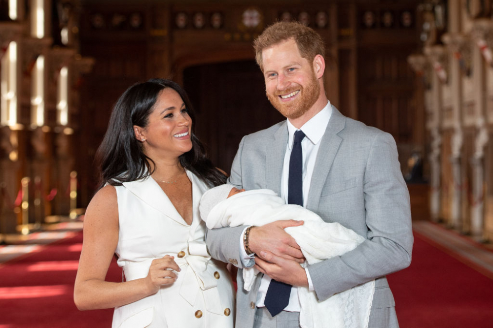 Кралско кръщене: Бебето на Меган и Хари става християнче днес