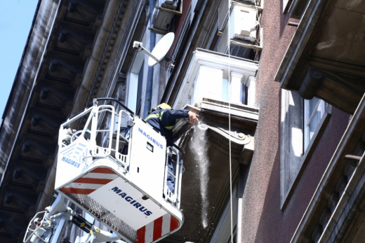 Кой е виновен и колко ще се изръси за страшния инцидент с балкона в центъра на София