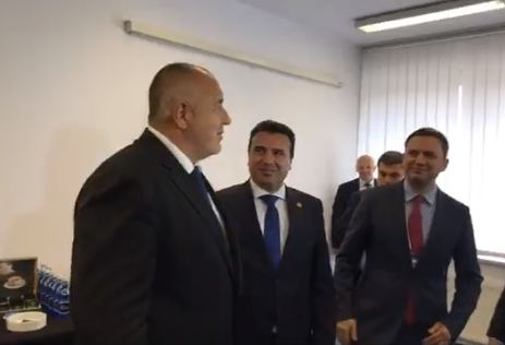 Заев пусна шегичка на срещата с Борисов в Познан (ВИДЕО)
