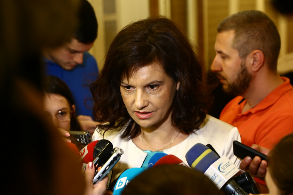 Дариткова отговори на Нинова за промените в изборния кодекс