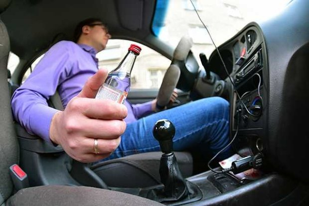 Как катаджиите разбират без дрегер дали шофьорът е пиян 