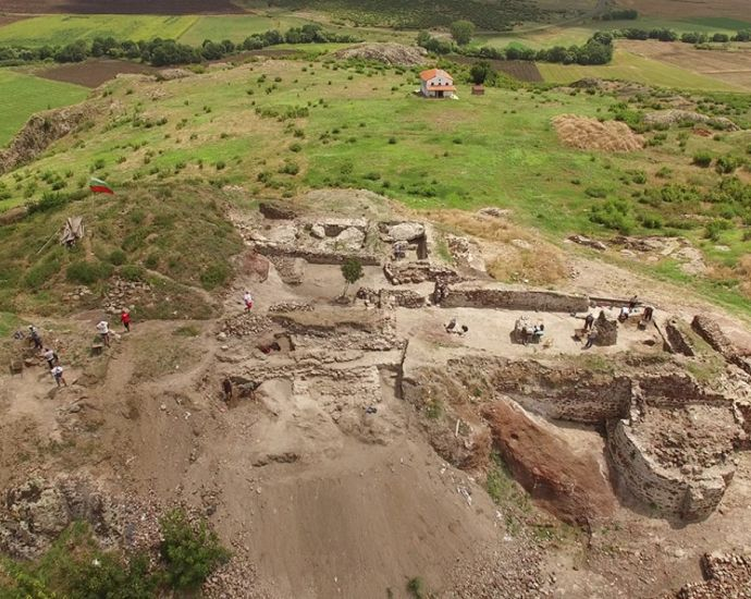 Изумителна находка от римско време в Бургаско СНИМКИ