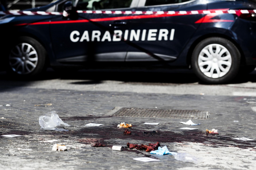 Мигрант извърши брутално убийство в центъра на Рим, Италия настръхна СНИМКИ