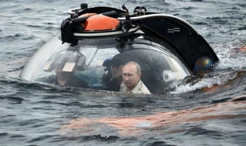 Путин се спусна с батискаф на дъното на Финския залив, за да... 