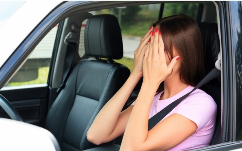 Експерт алармира за порочна практика при младите шофьори