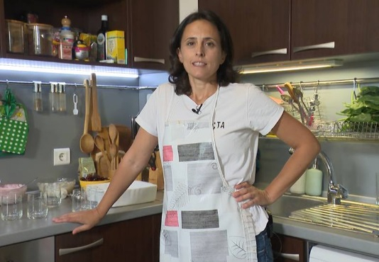 Скандал! Генка Шикерова готвила в апартамента на сестра си в "Черешката на тортата", а не в своя!