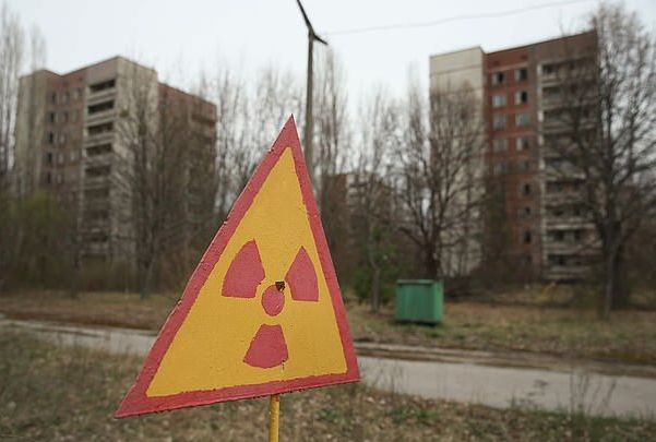 Учени направиха водка от забранената зона на „Чернобил“! СНИМКИ