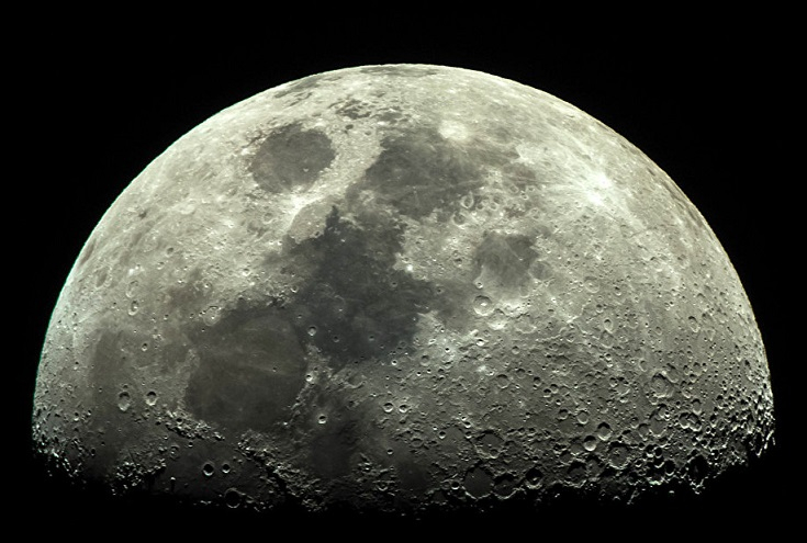 Най-вероятно на Луната има живот 