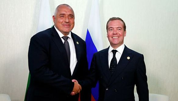 Горещ коментар за огромни възможности пред България и Русия, обсъдени от Борисов и Медведев