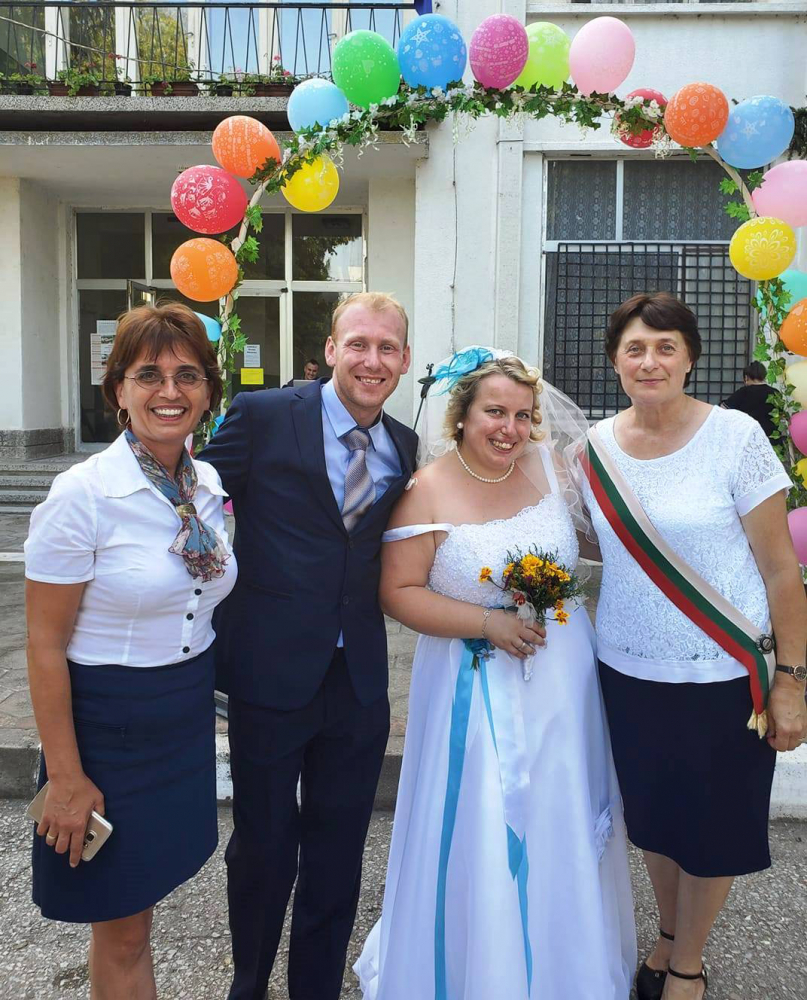 Търновско село дълго ще помни сватбата на поляка Якуб и Жени