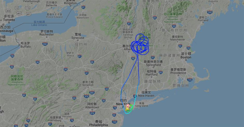 Извънредна ситуация с Boeing 777-300, кръжащ близо 3 часа над Ню Йорк СНИМКИ