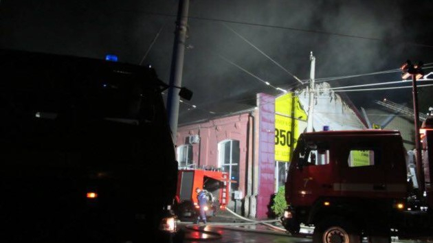 Адски пожар изпепели хотел в Одеса! 8 души умряха вътре ВИДЕО