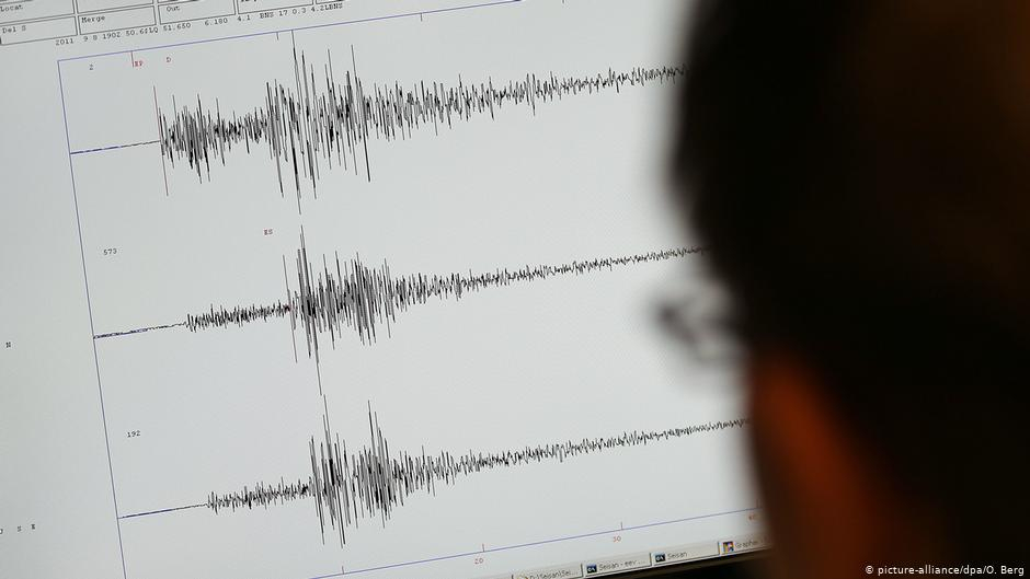 Сеизмолог предрече апокалиптично земетресение опасно близо до България 