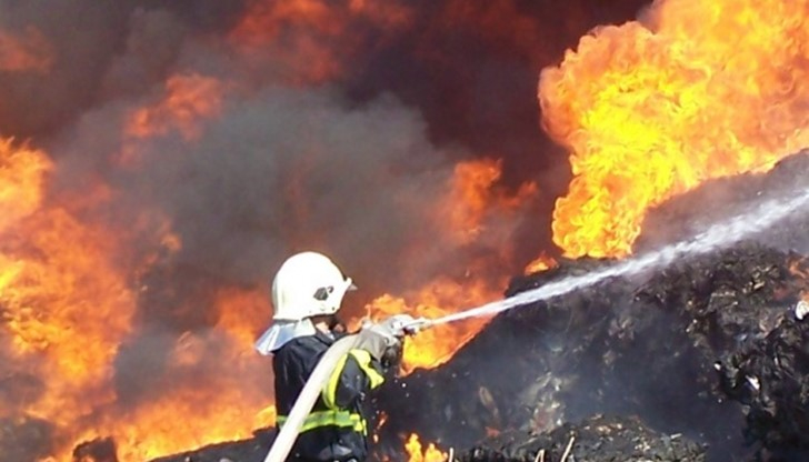 От пожарната с последни новини за огнения ад край Реброво