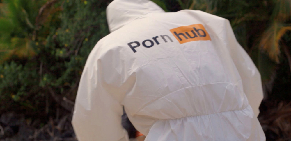 Pornhub засне "най-мръсното видео в света" СНИМКИ