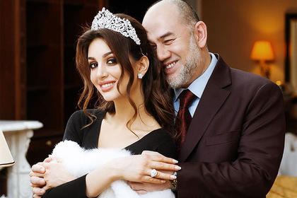 "Мис Москва" коментира за първи път развода с бившия крал на Малайзия