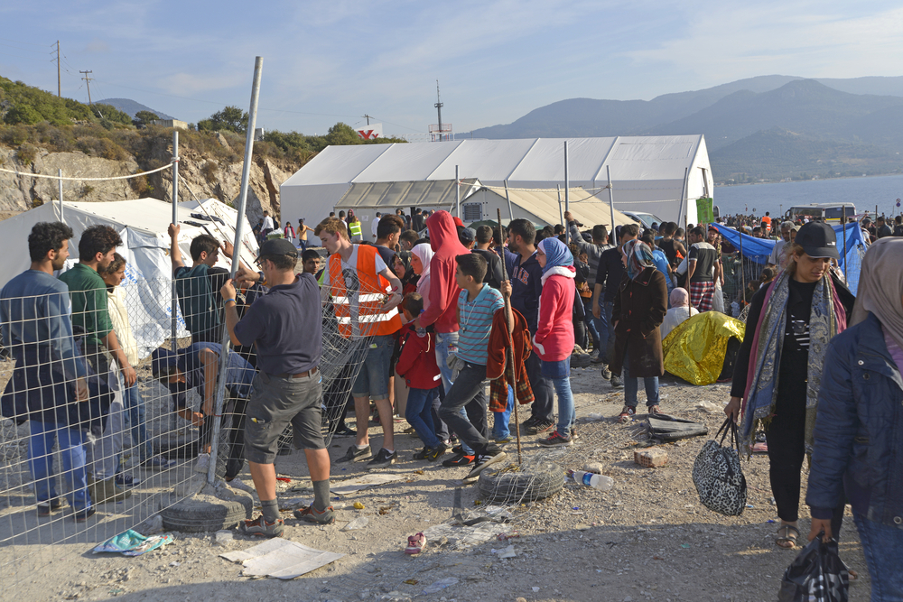Катастрофа на Лесбос! Нов рекорд на пристигнали бежанци само за ден 