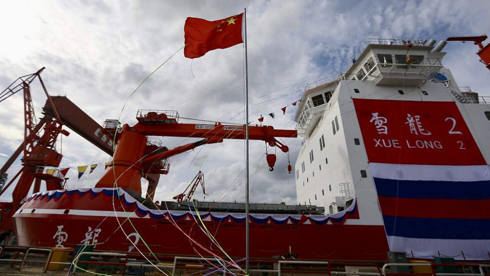 Китайският ледоразбивач „Сюелун 2" ще отплава за първата си мисия през октомври