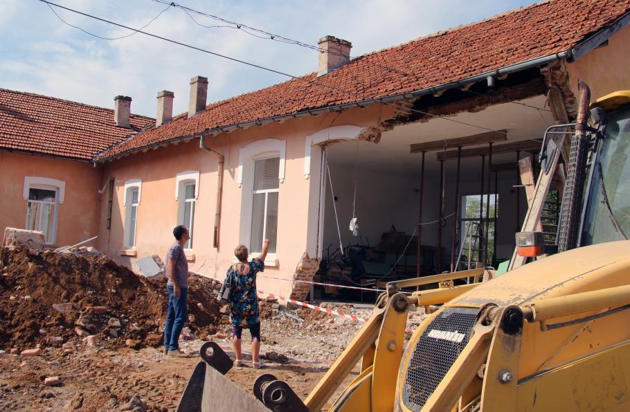 Невиждан погром в казанлъшкото село Горно Черковище СНИМКИ