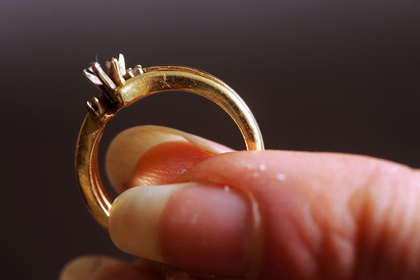 Момиче отказа скъп годежен пръстен, причината шокира всички 