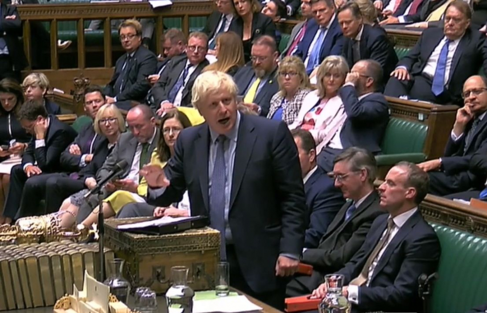 Борис Джонсън влезе в парламента и шашна всички с предложението си