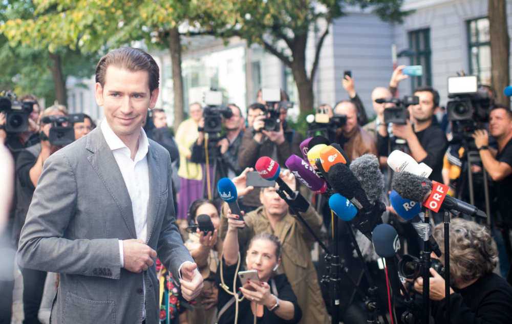 Себастиан Курц печели предсрочните избори в Австрия 