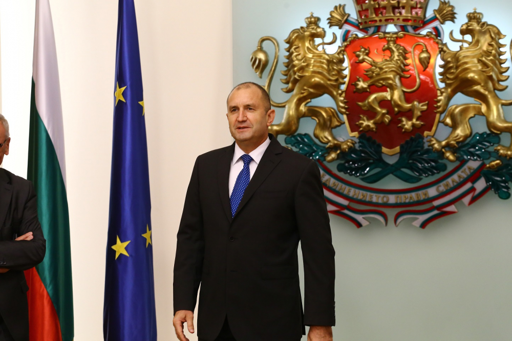 БЛИЦ TV: Президентът Радев отбеляза 30-годишнина от голям български подвиг