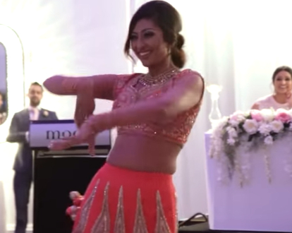 Страстен секс танц на индийска булка омая младоженеца ВИДЕО