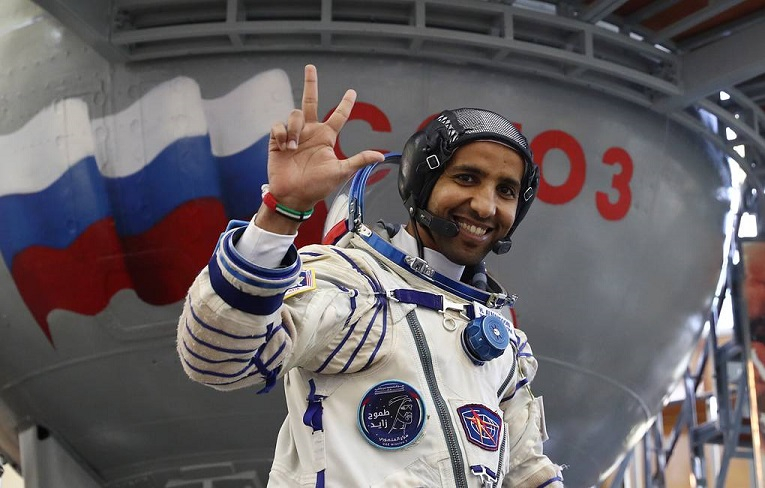 Няма да повярвате какво се случи с арабския космонавт на борда на МКС 
