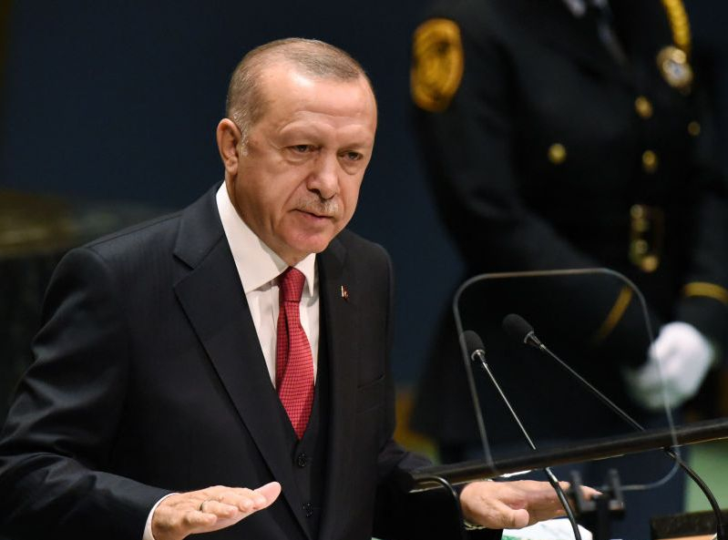 Ердоган заплаши ЕС: Отварям вратите и пускам 3,6 млн. мигранти към вас, ако...