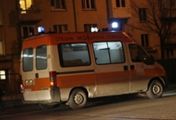 Първо в БЛИЦ! Зверска катастрофа по тъмно между две коли в София 