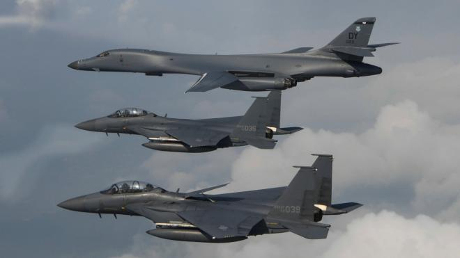 ВВС на САЩ устроиха “демонстрация на сила” за Турция в небето над Сирия