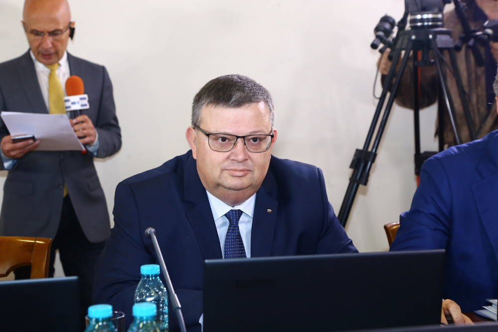 Цацаров предлага създаване на съвет от опитни юристи към КПКОНПИ