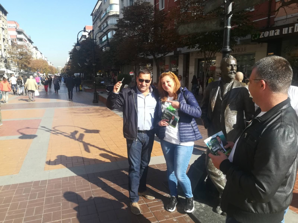 Тончо Токмакчиев закри кампанията си с обиколка на центъра на София