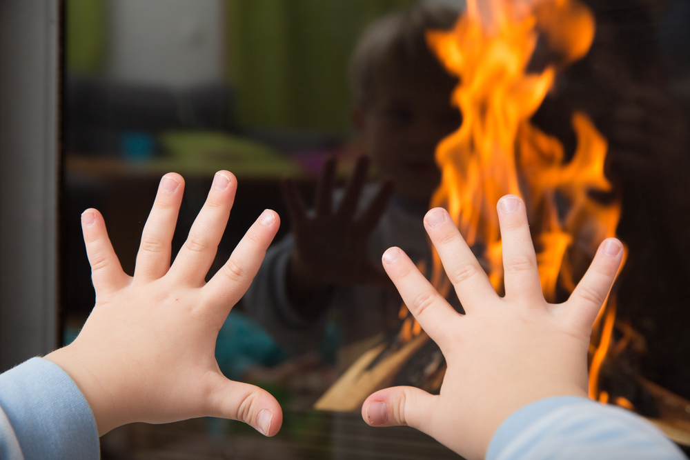 Трагедия! Бебе изгоря живо при пожар в Плевенско