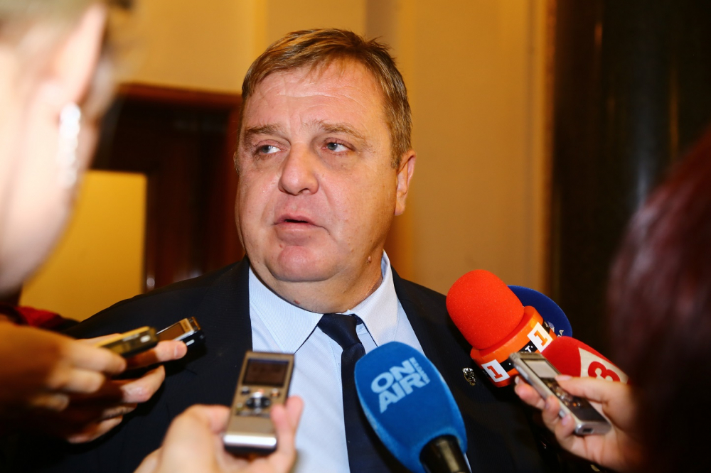 Каракачанов: Протестите ще бъдат опорочени и окървавени, ако...