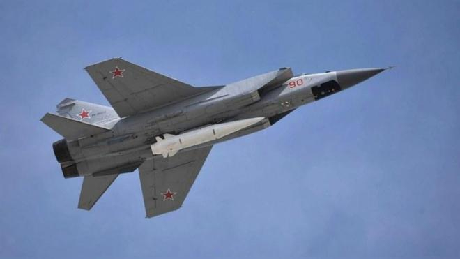 Newsweek: Пентагонът призна изоставането от Русия при хиперзвуковото оръжие