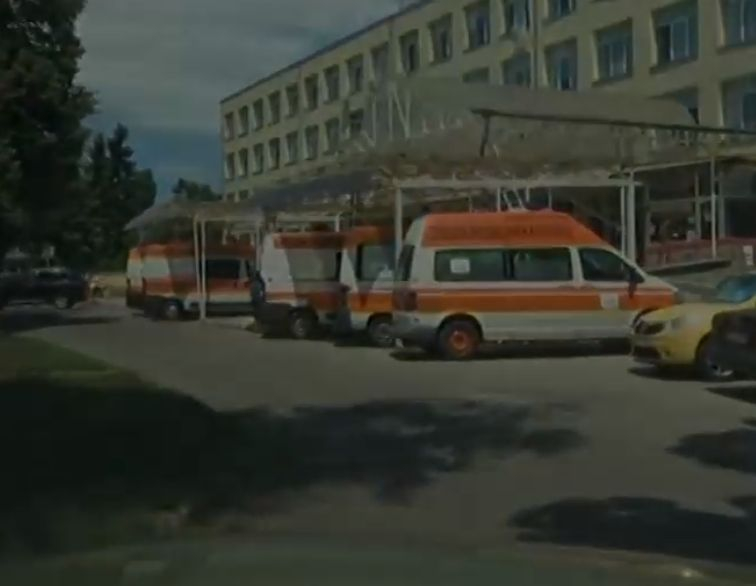 Журналистът Васил Иванов разкри нови фрапиращи нарушения в пазарджишката болница ВИДЕО