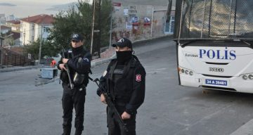Смъртоносна стрелба в Истанбул
