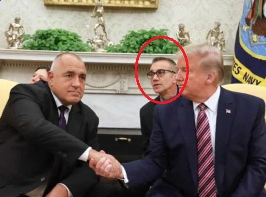 Прочутият българин, превеждал на Тръмп на срещата с Борисов, с тайна... СНИМКИ
