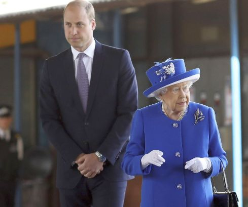 Кралица Елизабет II с шокиращ ход попари Уилям за престола