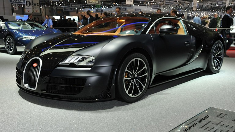 Тайната падна: Ето колко ще ви стъпи годишната поддръжка на Bugatti Veyron ВИДЕО