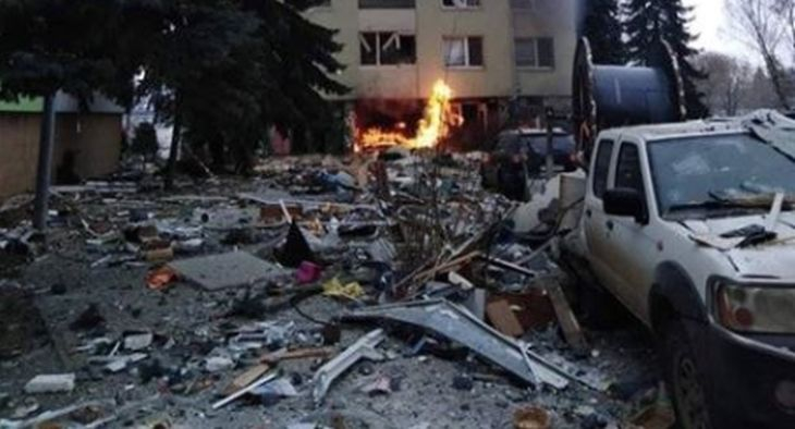 Адът слезе в Словакия: Експлозия в 13-етажен блок, окървавени тела и извънредно положение в цял град ВИДЕО