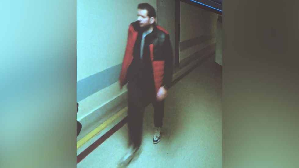 Разкритие: Масовият убиец в болница в Чехия е отмъщавал за починалото му тук дете СНИМКИ