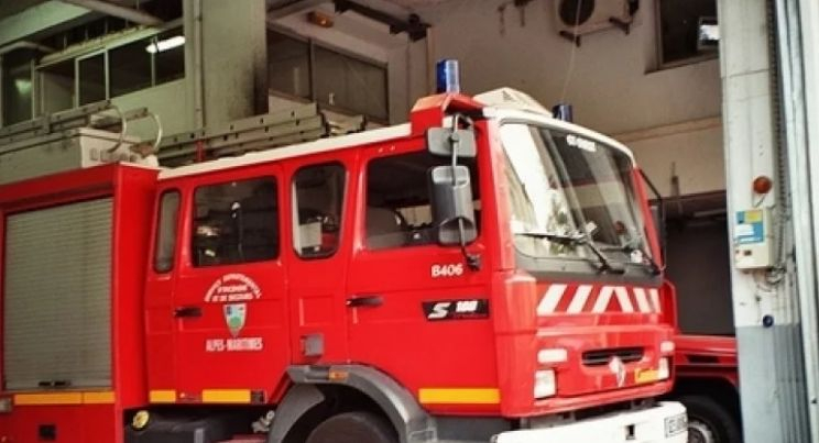 ВИДЕО от инцидента с пламналите коли на паркинг в София
